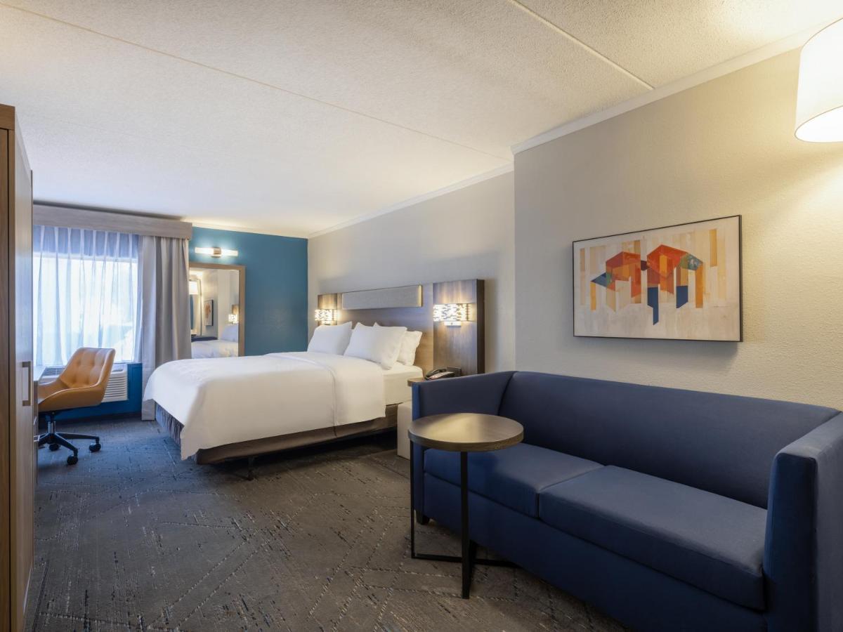 Holiday Inn Express & Suites Greensboro - I-40 Atwendover, An Ihg Hotel Kültér fotó