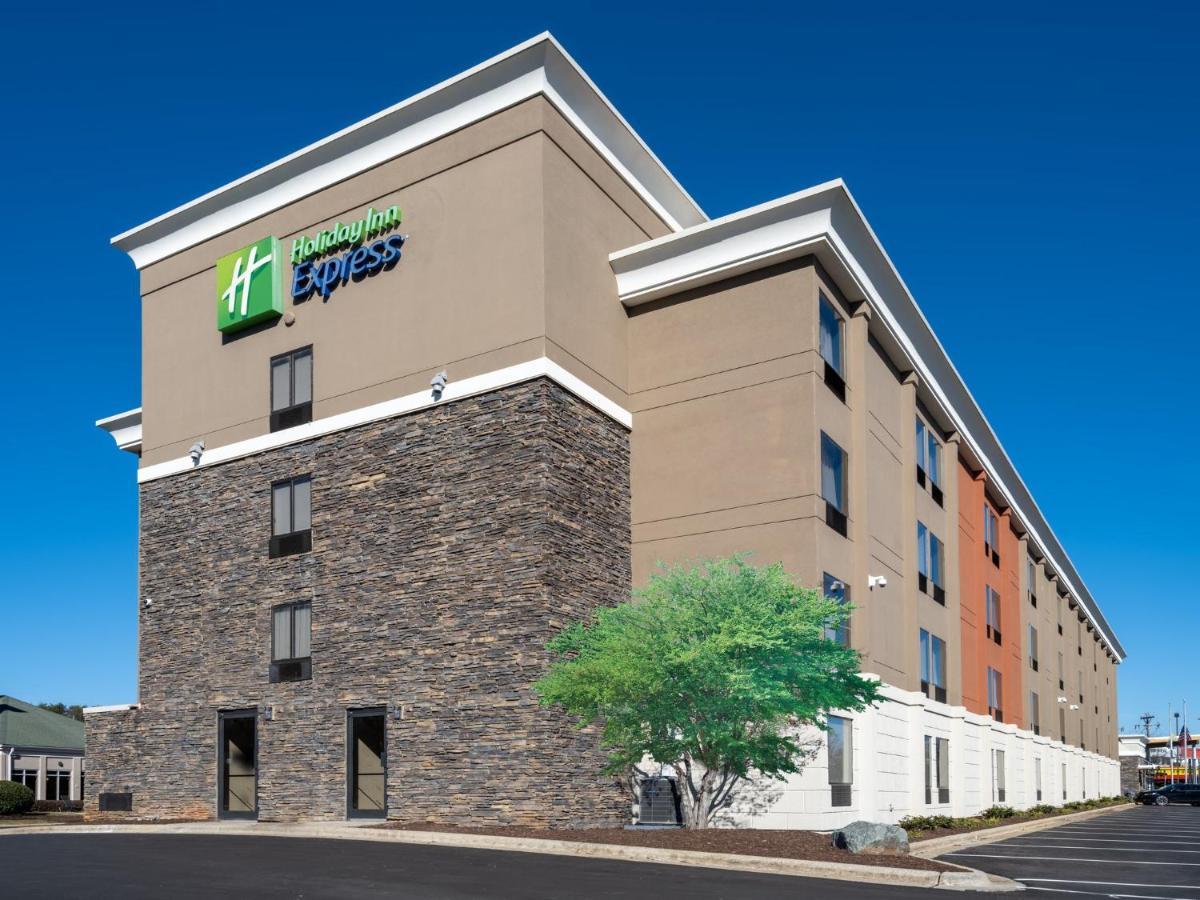 Holiday Inn Express & Suites Greensboro - I-40 Atwendover, An Ihg Hotel Kültér fotó